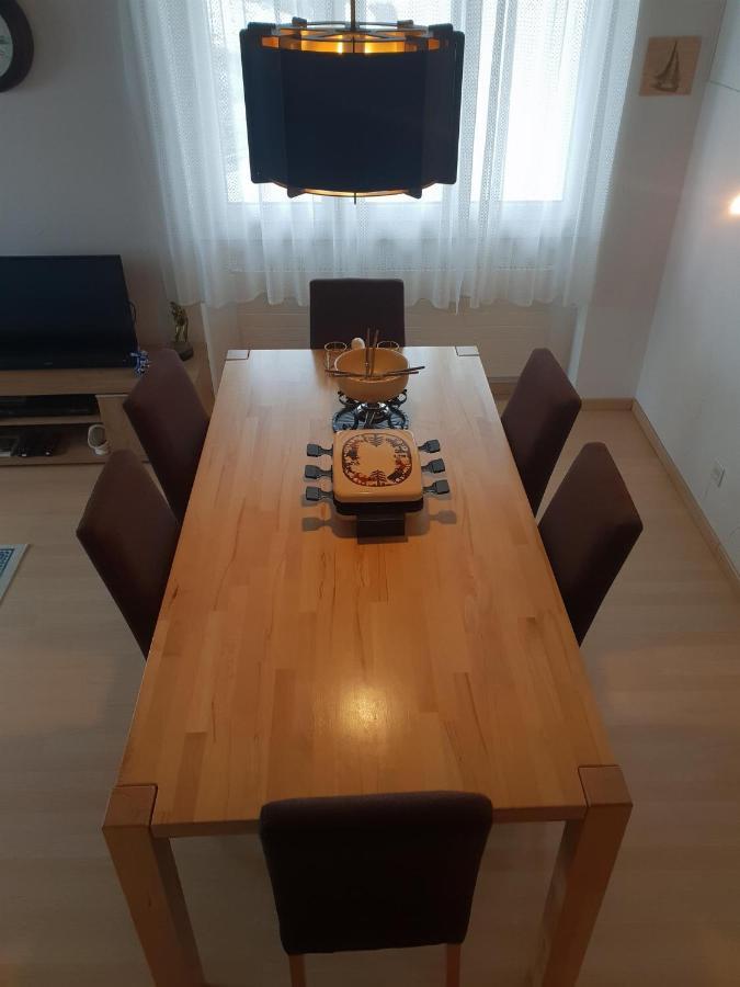 Curtinfess Franklin Apartment Bivio Luaran gambar