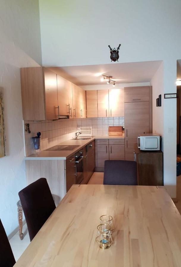 Curtinfess Franklin Apartment Bivio Luaran gambar